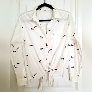 Tie Front Button Down Shirt Size: medium